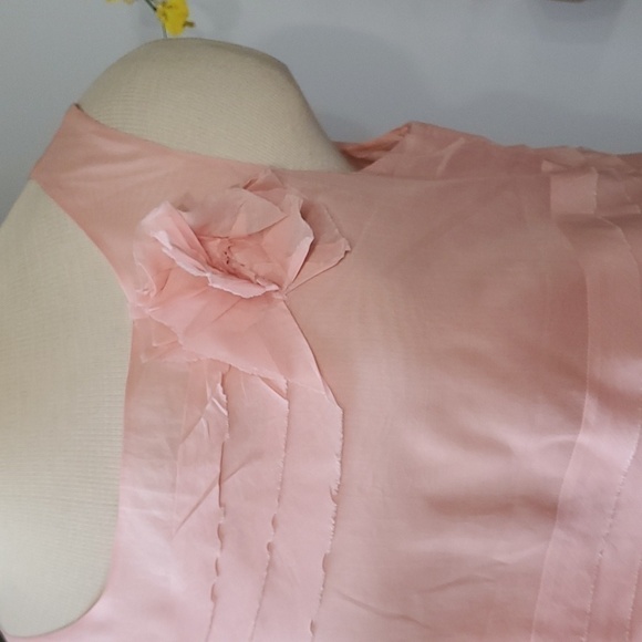 TALBOTS, tank top style lightweight pink top. Flower and layer look. Size 10P. - Picture 3 of 11